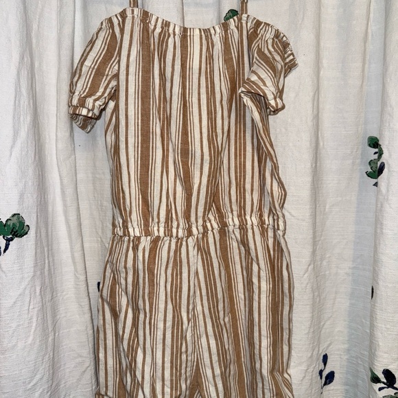 Oshkosh B’gosh Girls Striped Off Shoulder Romper - Picture 2 of 6